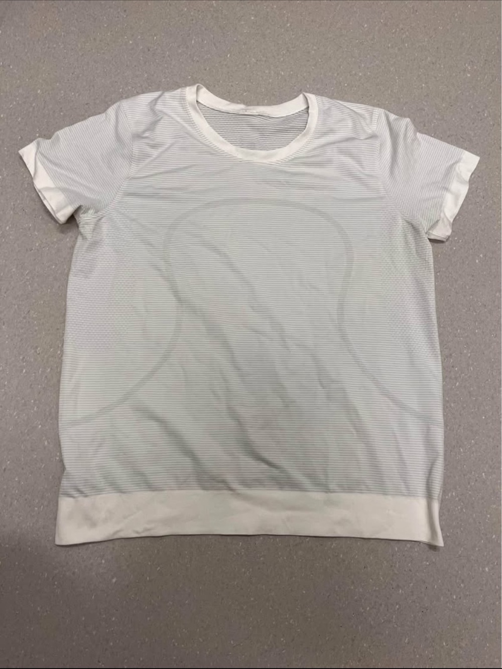 Lululemon swiftly relaxed short sleeve, white, size 10